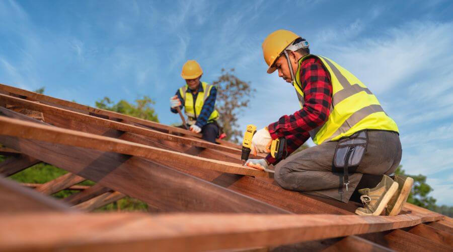 Professional gutter cleaning in Zamora, CA